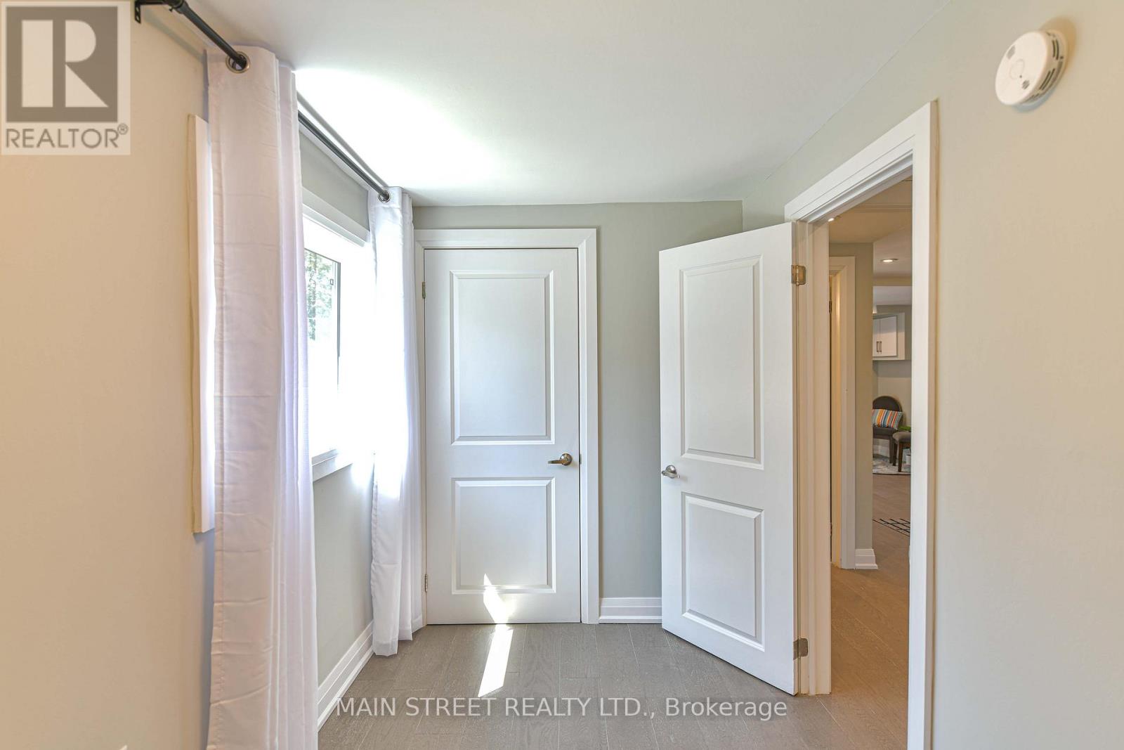 1079 Sylvan  Glen Drive, Ramara, Ontario  L0K 1B0 - Photo 17 - S12993842