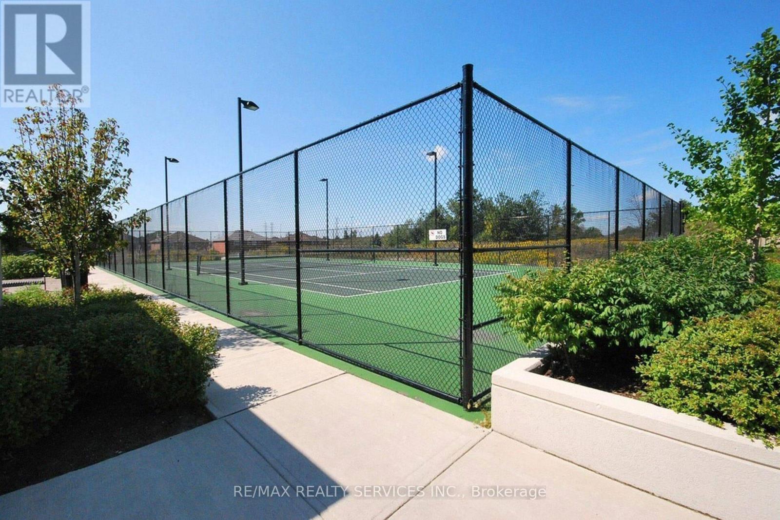 1710 - 335 Rathburn Road W, Mississauga, Ontario  L5B 0C8 - Photo 40 - W12969054