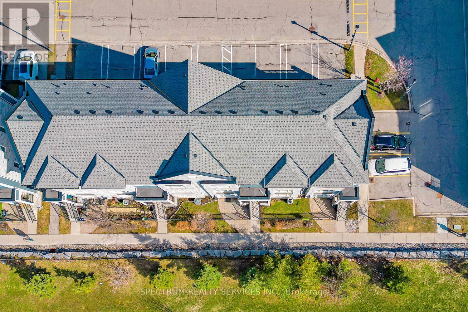 23 - 60 Fairwood Circle, Brampton (Sandringham-Wellington), Ontario  L6R 0Y6 - Photo 11 - W12993078