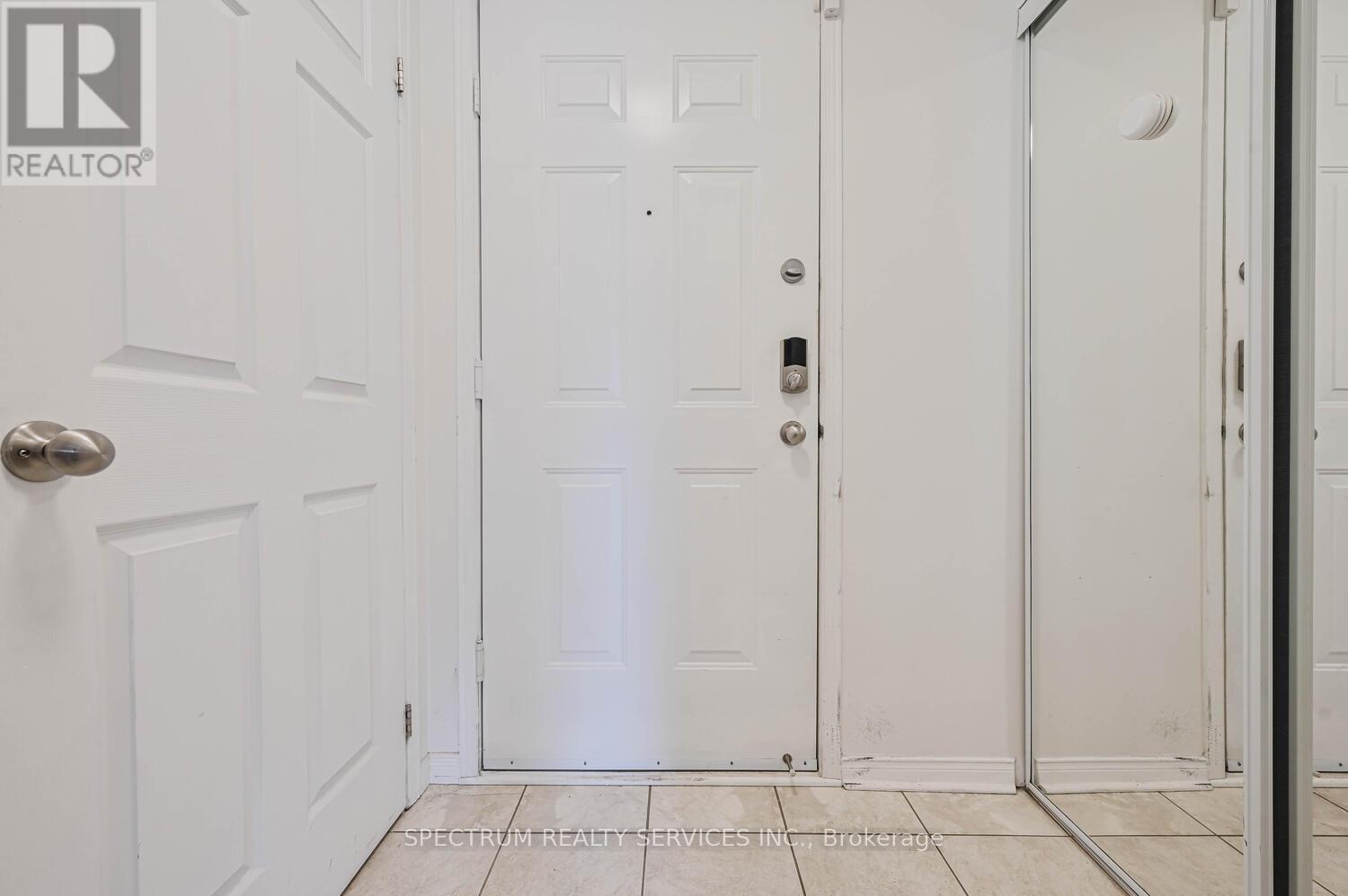 23 - 60 Fairwood Circle, Brampton (Sandringham-Wellington), Ontario  L6R 0Y6 - Photo 26 - W12993078