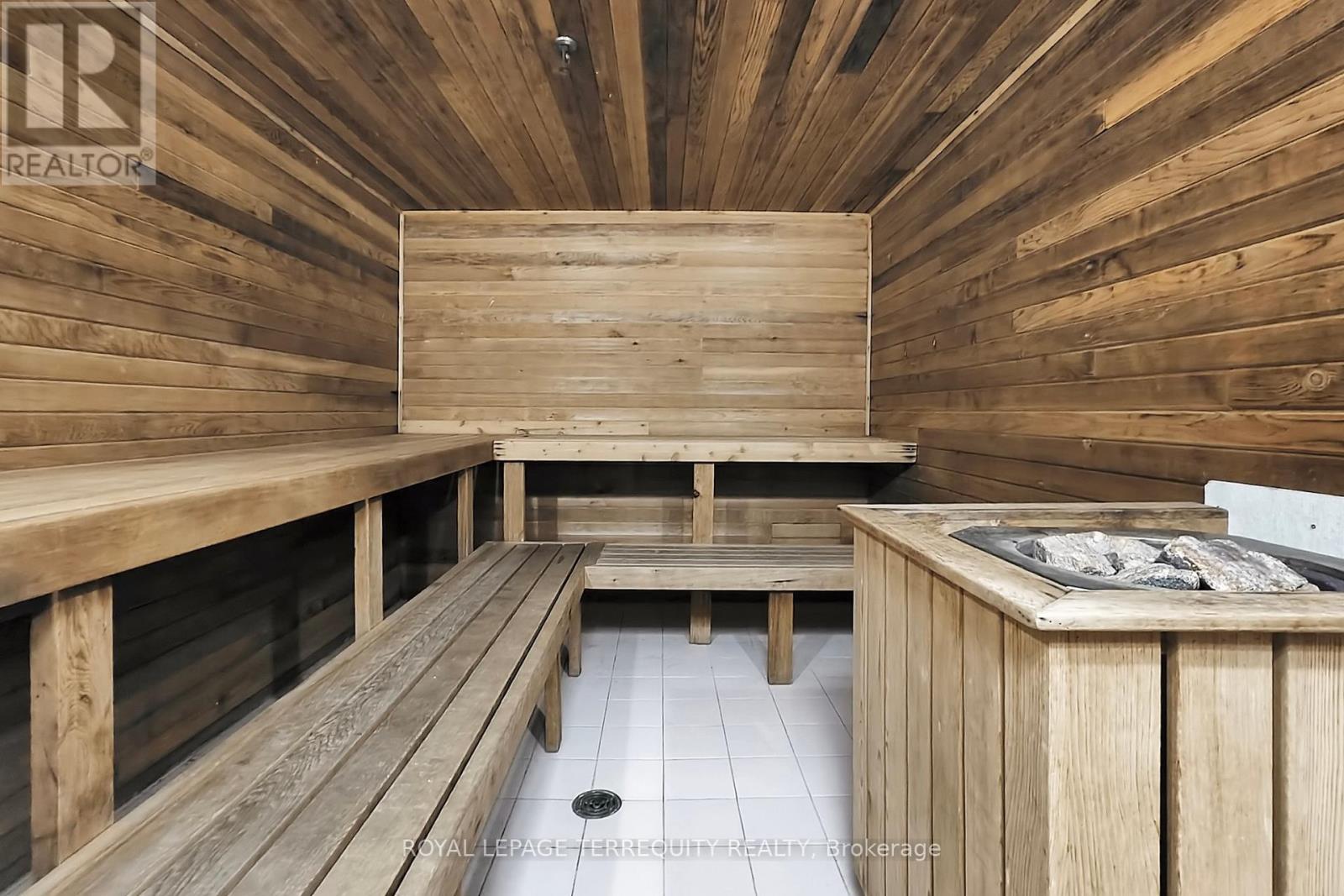 211 - 20 Cherrytree Drive, Brampton, Ontario  L6Y 3V1 - Photo 26 - W12994794