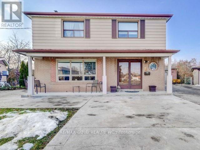 6 Monaco Court, Toronto, Ontario  M3N 1R8 - Photo 2 - W12995292