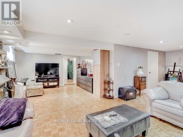 6 Monaco Court, Toronto, Ontario  M3N 1R8 - Photo 21 - W12995292
