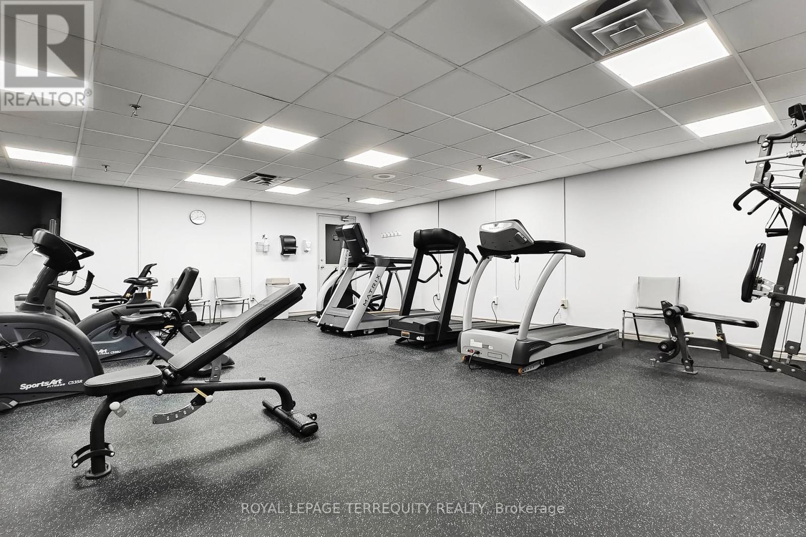 211 - 20 Cherrytree Drive, Brampton, Ontario  L6Y 3V1 - Photo 23 - W12994794