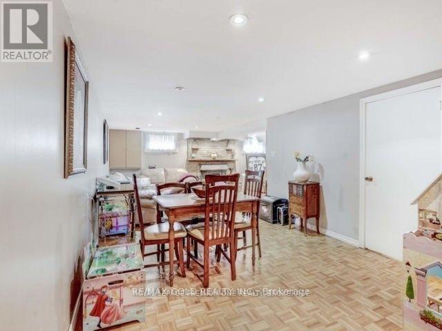 6 Monaco Court, Toronto, Ontario  M3N 1R8 - Photo 19 - W12995292