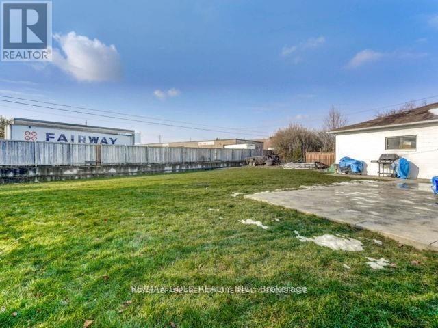 6 Monaco Court, Toronto, Ontario  M3N 1R8 - Photo 28 - W12995292