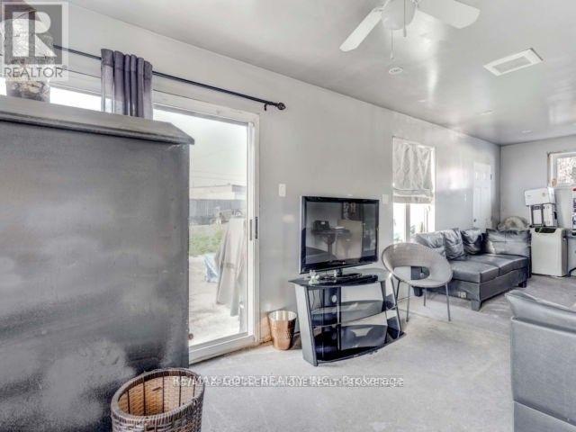 6 Monaco Court, Toronto, Ontario  M3N 1R8 - Photo 35 - W12995292