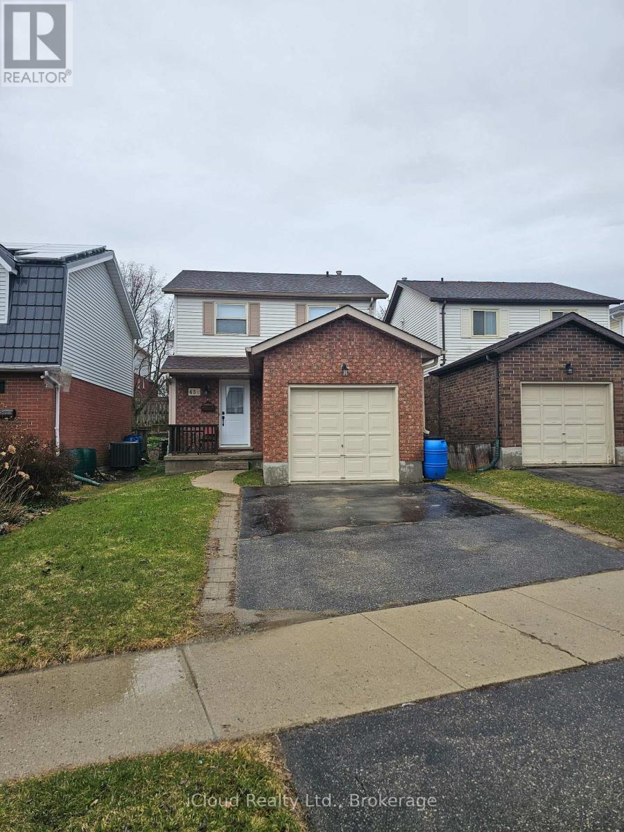 458 Misty Crescent, Kitchener, Ontario N2B 3V6 - Photo 2 - X12993190
