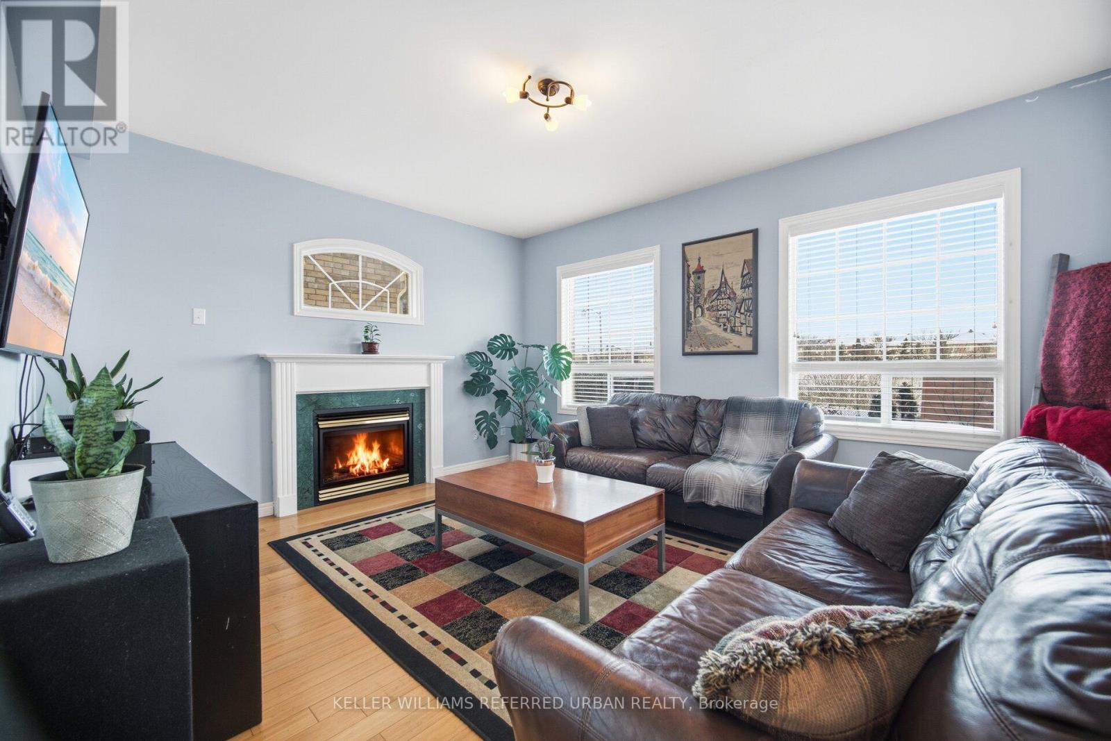 194 Manley Lane, Milton, Ontario  L9T 5N8 - Photo 12 - W12747386