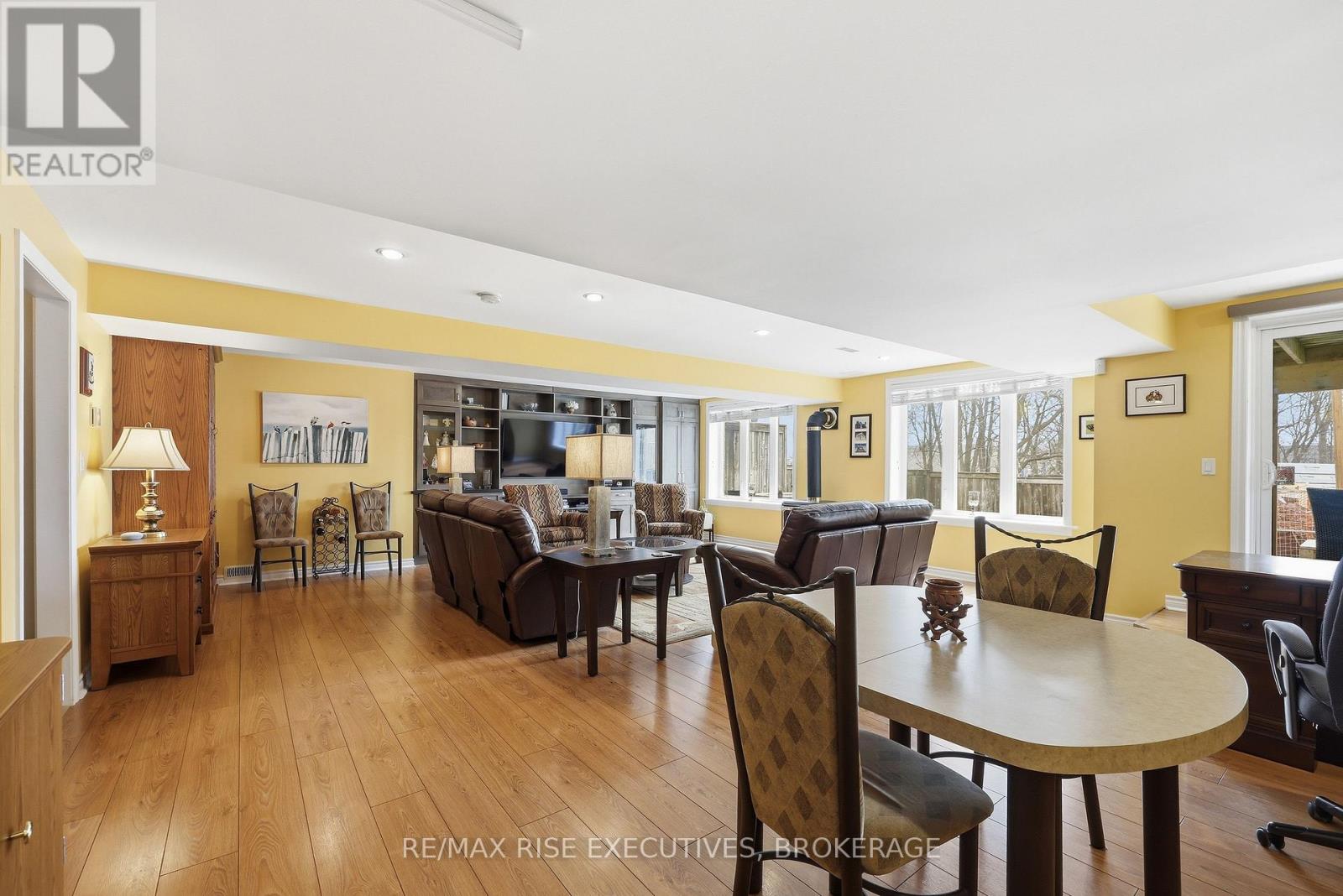 143 Ellesmeer Avenue, Kingston, Ontario  K7P 3H7 - Photo 35 - X12944294