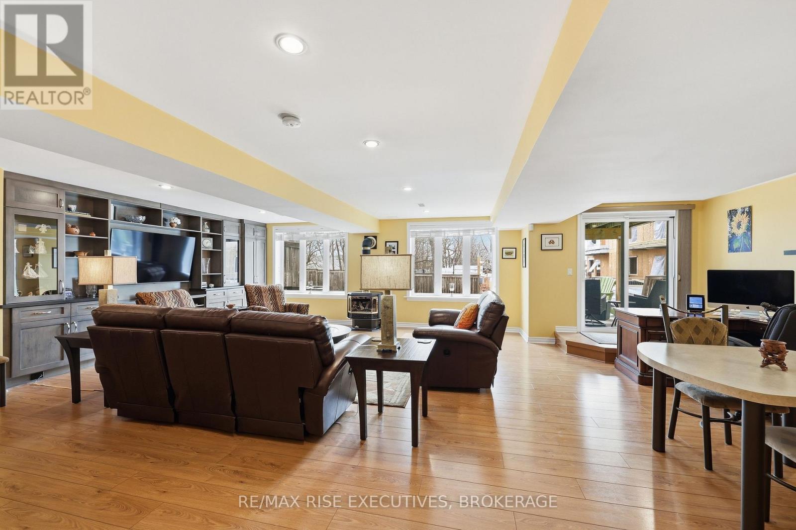 143 Ellesmeer Avenue, Kingston, Ontario  K7P 3H7 - Photo 29 - X12944294