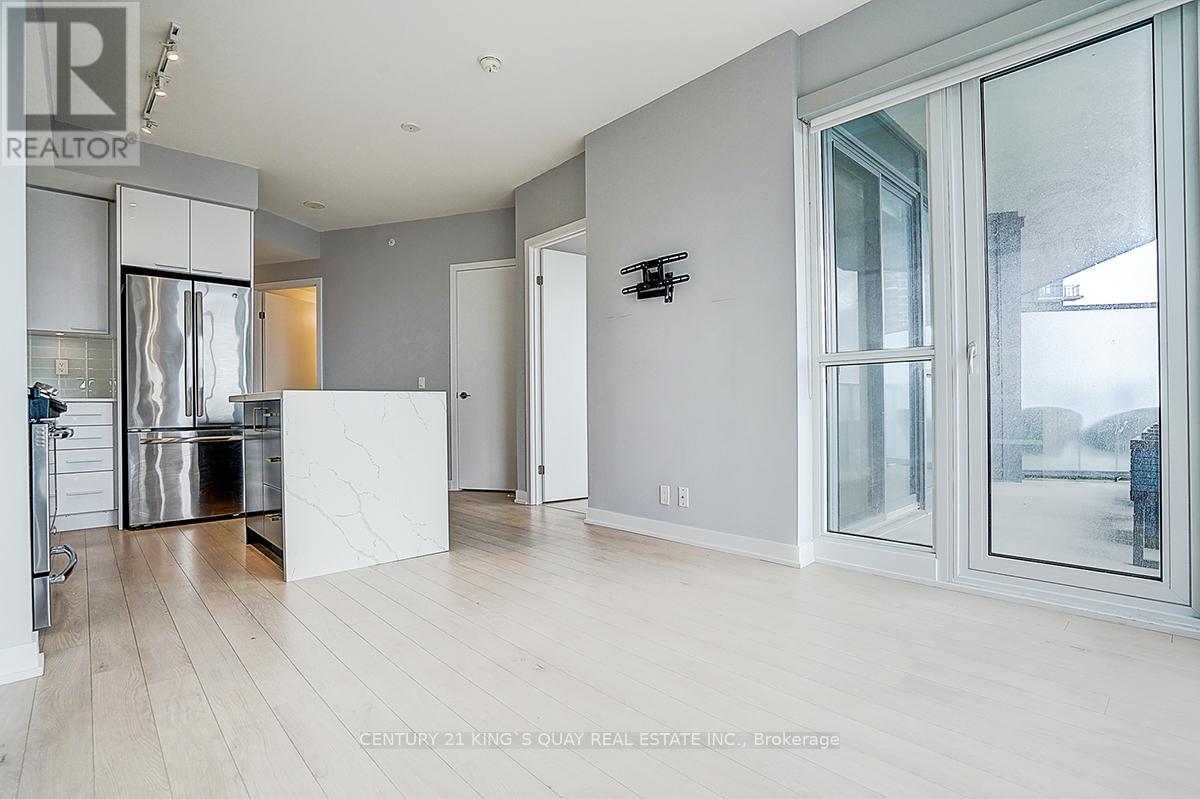 2004 - 10 Park Lawn Road, Toronto (Mimico), Ontario  M8Y 0H9 - Photo 22 - W12991066