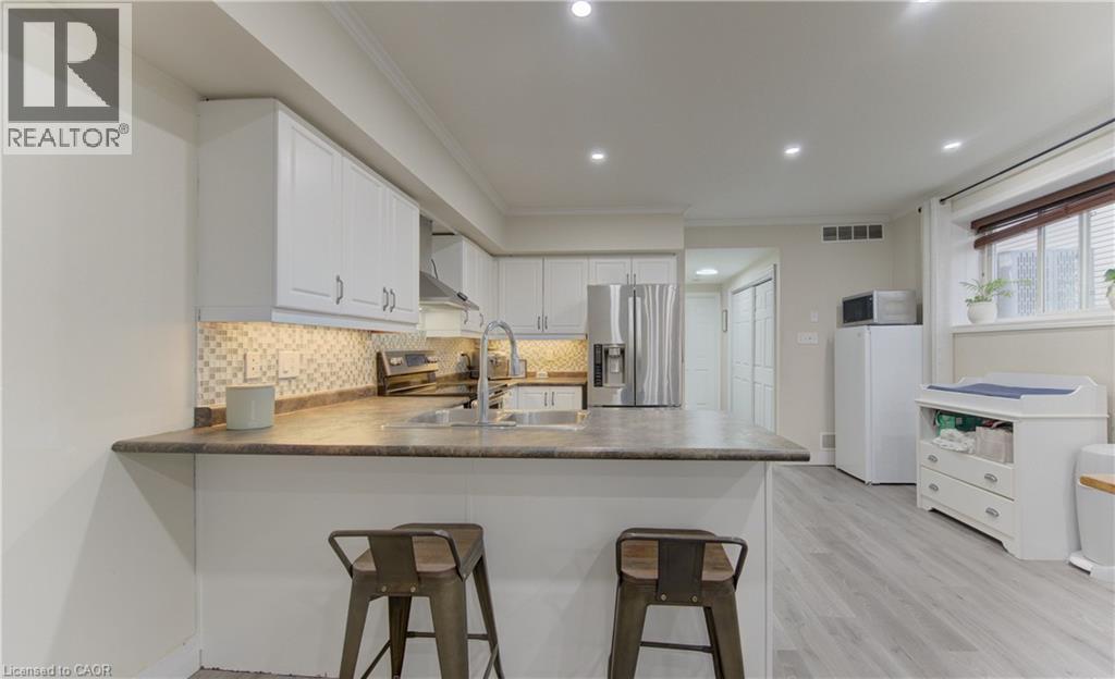 50 Howe Drive W Unit# 4d, Kitchener, Ontario  N2E 0A3 - Photo 9 - 40820190