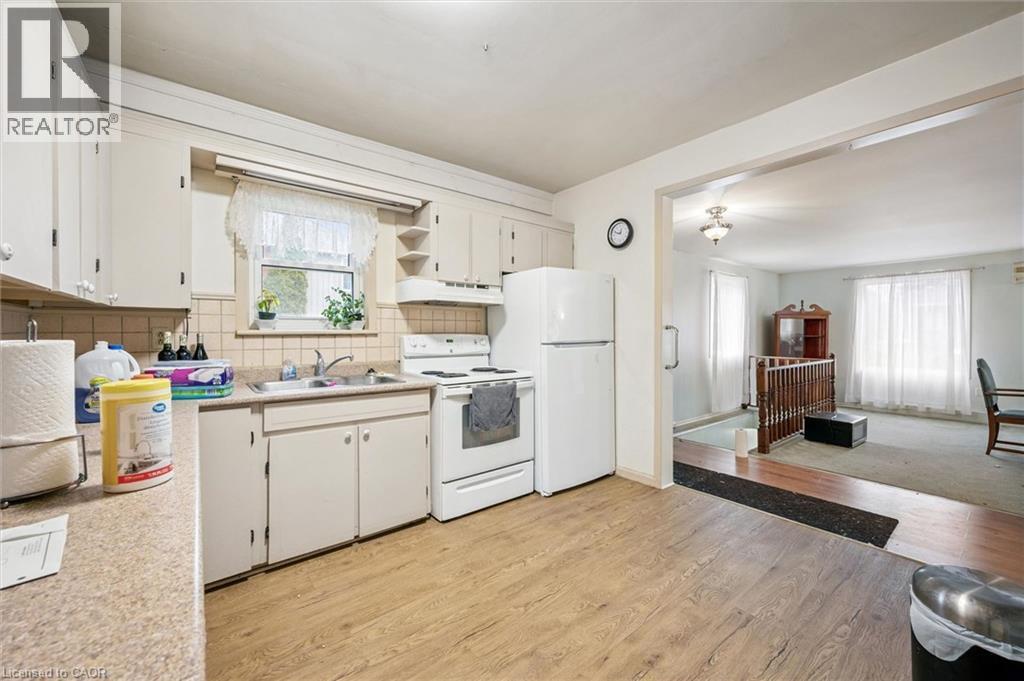 605 Waterloo Street S, Cambridge, Ontario  N3H 1P4 - Photo 10 - 40819179