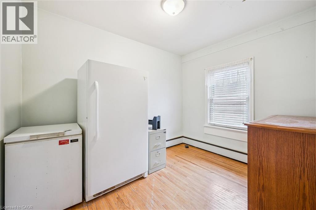 605 Waterloo Street S, Cambridge, Ontario  N3H 1P4 - Photo 12 - 40819179