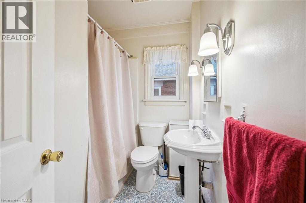 605 Waterloo Street S, Cambridge, Ontario  N3H 1P4 - Photo 19 - 40819179