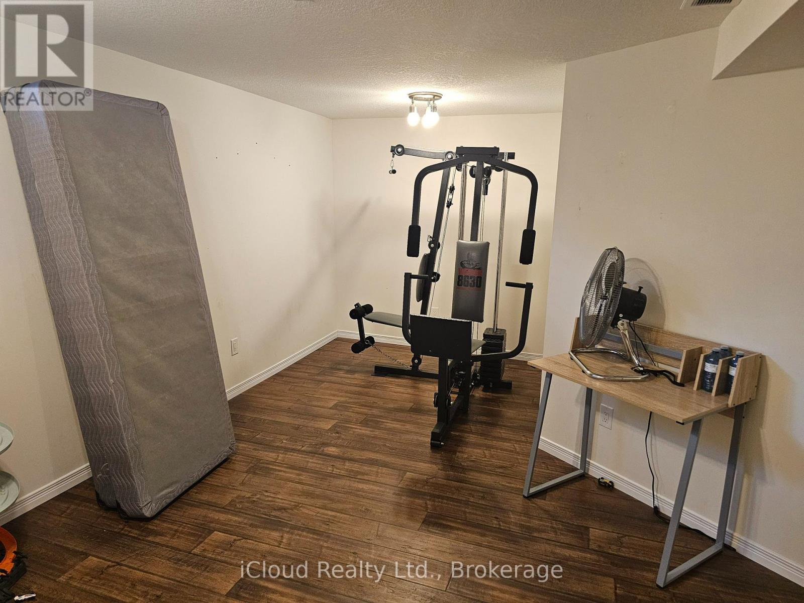 458 Misty Crescent, Kitchener, Ontario N2B 3V6 - Photo 23 - X12993190