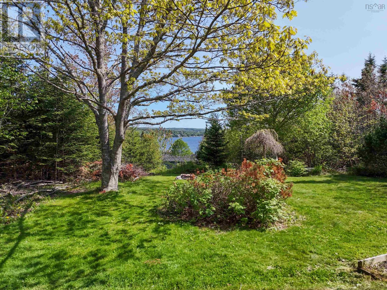 252 Hillside Drive, Boutiliers Point, Nova Scotia  B3Z 1W8 - Photo 10 - 202604115
