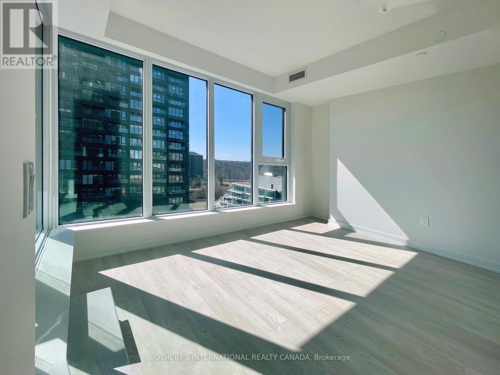 1402 - 5 Quarrington Lane, Toronto, Ontario  M3C 0S5 - Photo 8 - C12995460