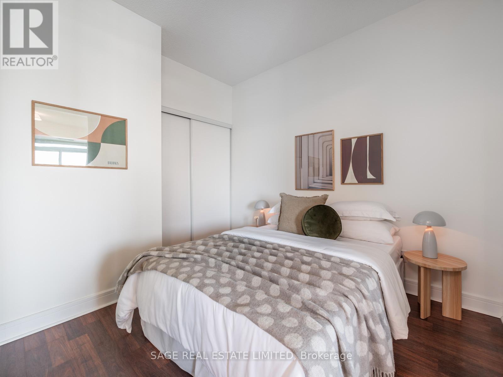 909 - 35 Brian Peck Crescent, Toronto, Ontario  M4G 4K4 - Photo 22 - C12995498