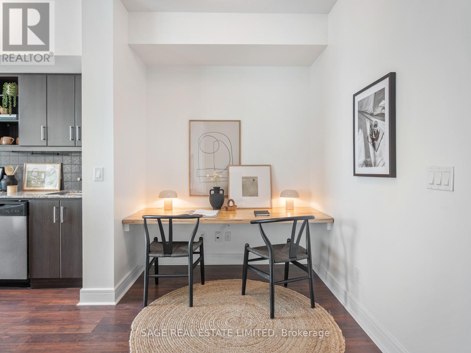 909 - 35 Brian Peck Crescent, Toronto, Ontario  M4G 4K4 - Photo 7 - C12995498