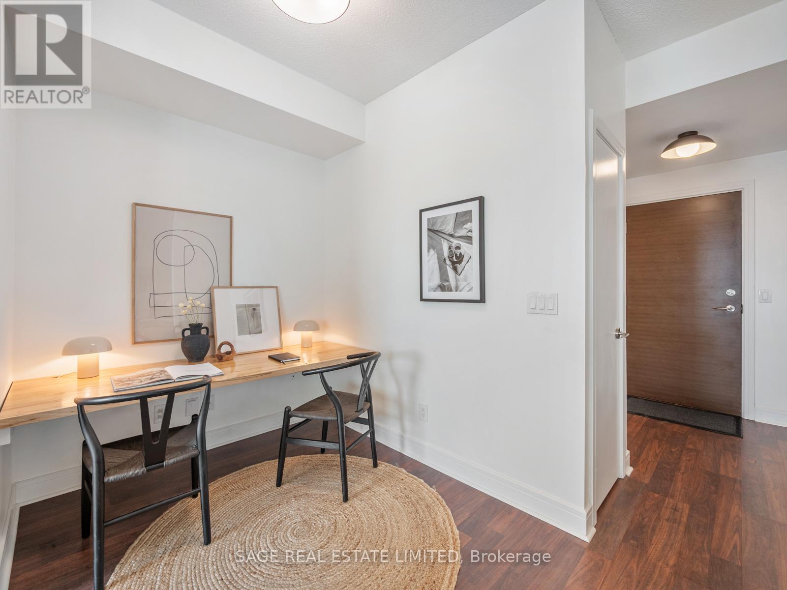 909 - 35 Brian Peck Crescent, Toronto, Ontario  M4G 4K4 - Photo 8 - C12995498