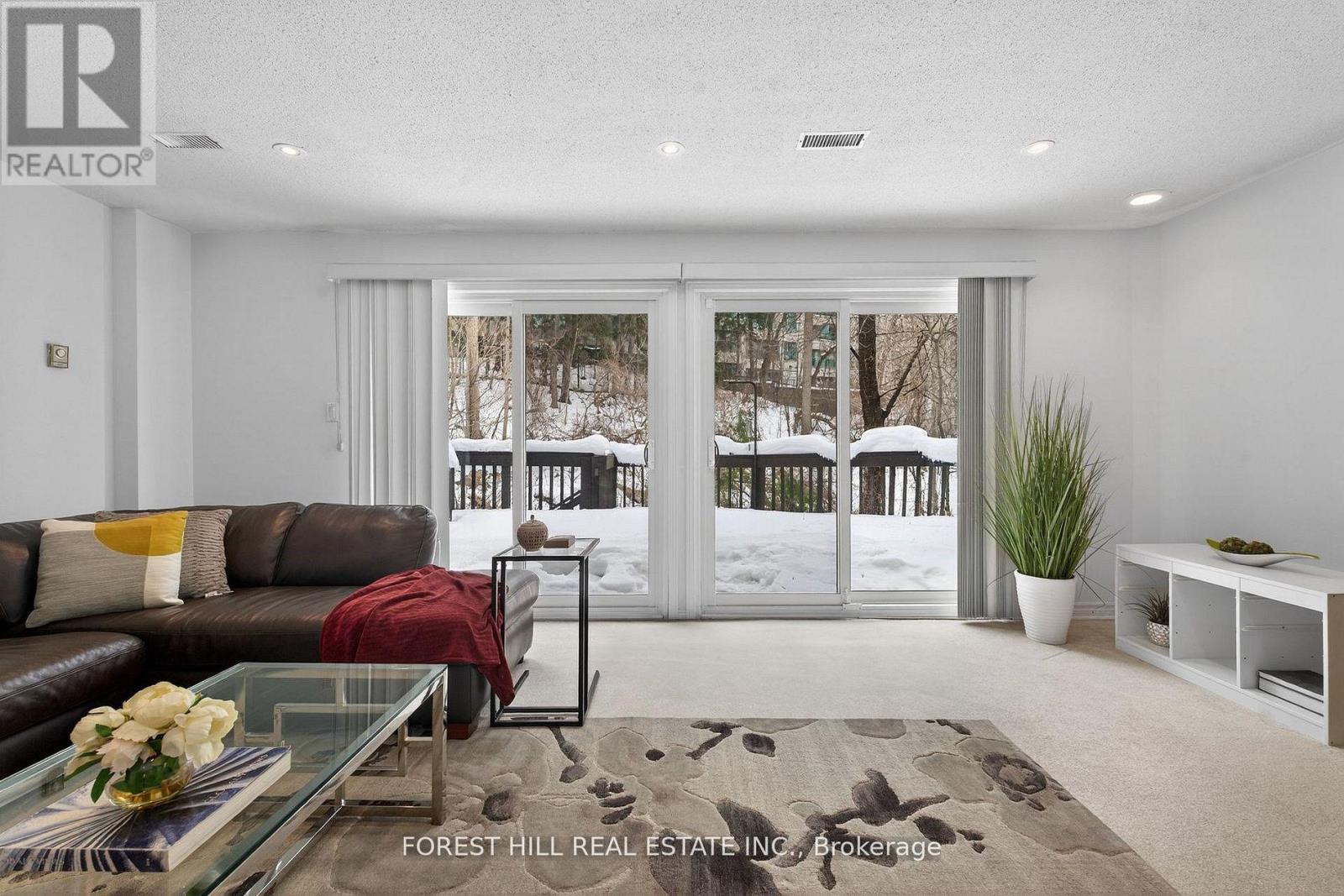 37 Rainbow Creek Way, Toronto, Ontario  M2K 2T9 - Photo 25 - C12995508