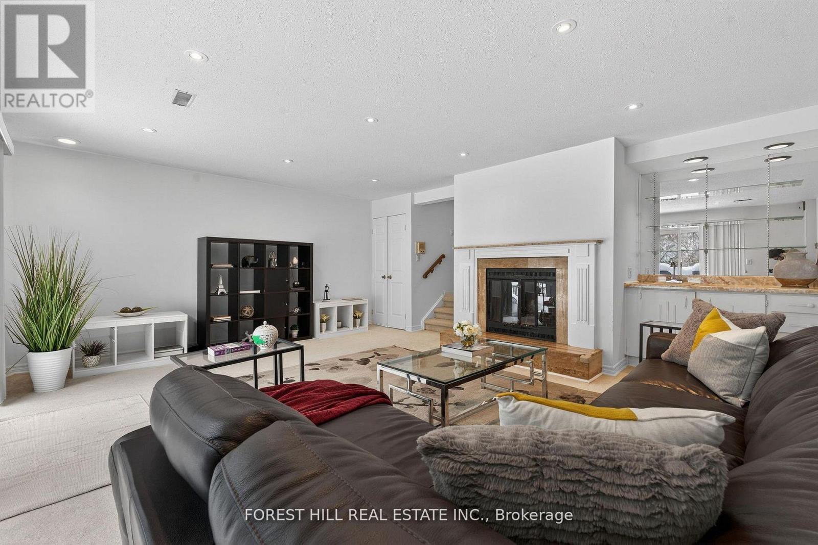 37 Rainbow Creek Way, Toronto, Ontario  M2K 2T9 - Photo 26 - C12995508