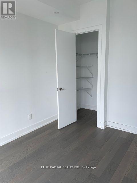 5713 - 7 Grenville Street, Toronto, Ontario  M4Y 1A1 - Photo 13 - C12995516