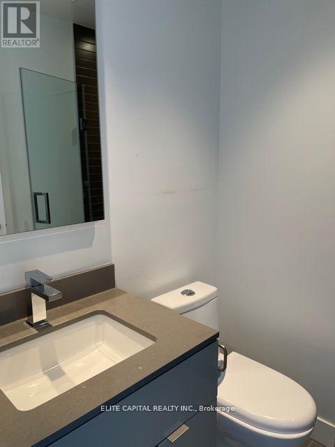 5713 - 7 Grenville Street, Toronto, Ontario  M4Y 1A1 - Photo 4 - C12995516