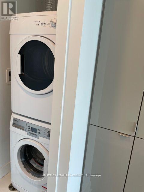 5713 - 7 Grenville Street, Toronto, Ontario  M4Y 1A1 - Photo 8 - C12995516