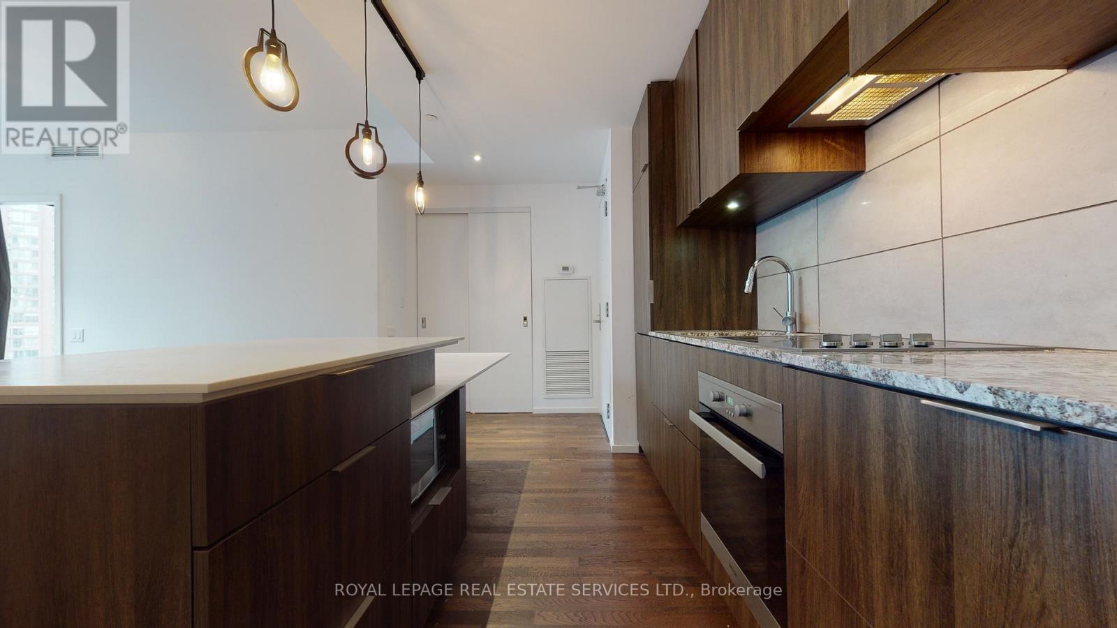 1507 - 5 St Joseph Street, Toronto, Ontario  M4Y 0B6 - Photo 6 - C12995528