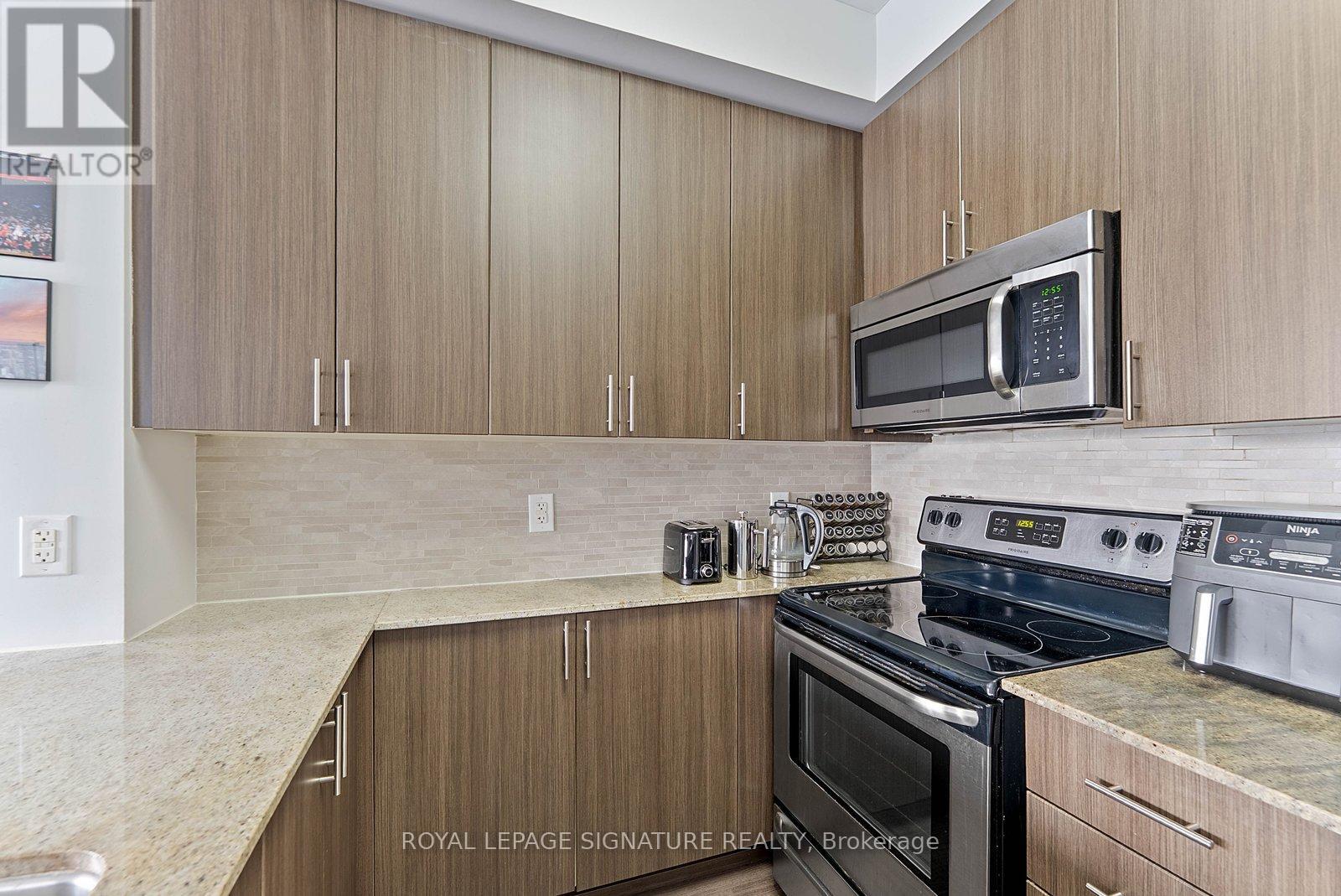 1405 - 225 Sackville Street, Toronto, Ontario  M5A 3H1 - Photo 10 - C12995640