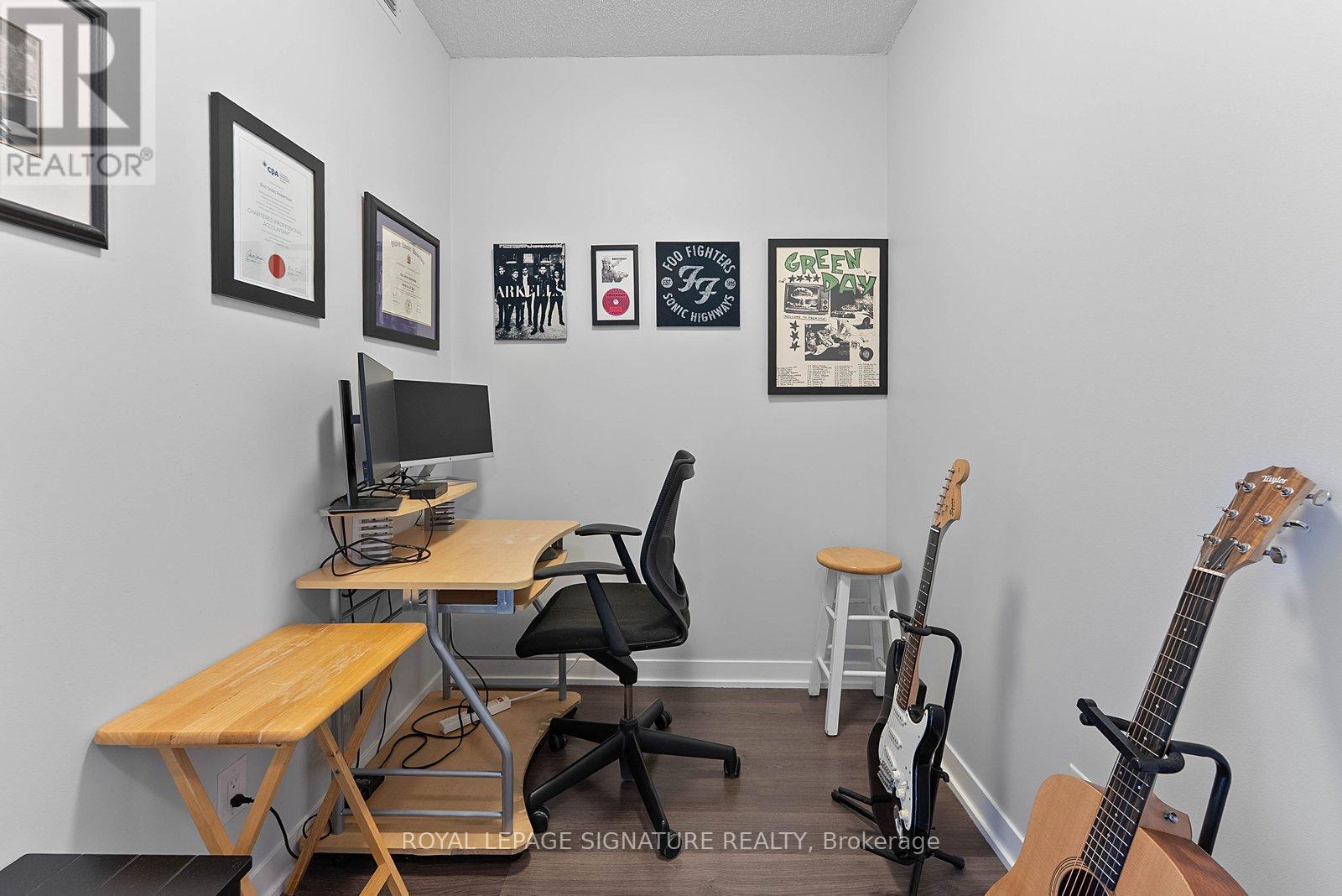 1405 - 225 Sackville Street, Toronto, Ontario  M5A 3H1 - Photo 15 - C12995640