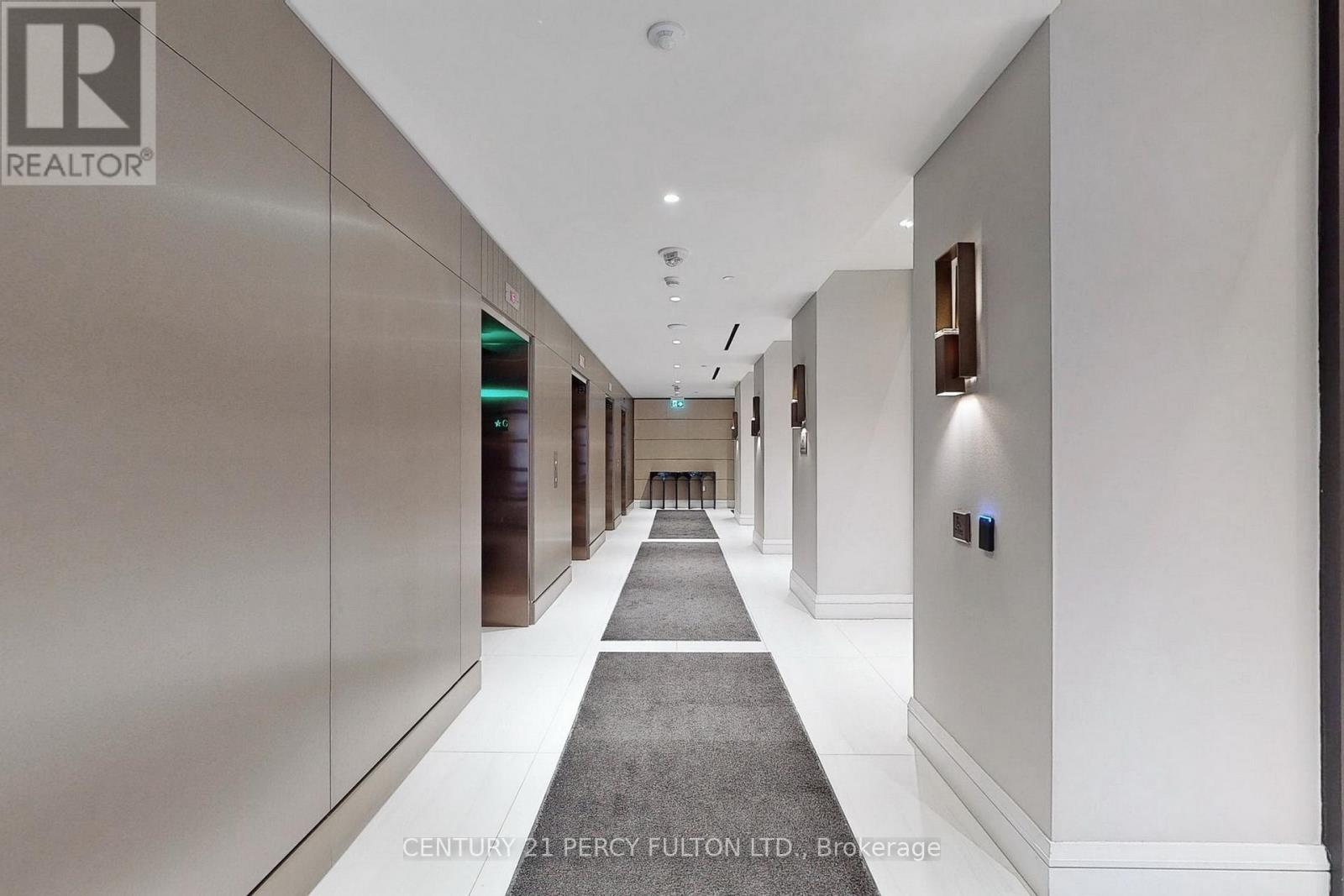 2409 - 39 Roehampton Avenue, Toronto, Ontario  M4P 1P9 - Photo 13 - C12995648