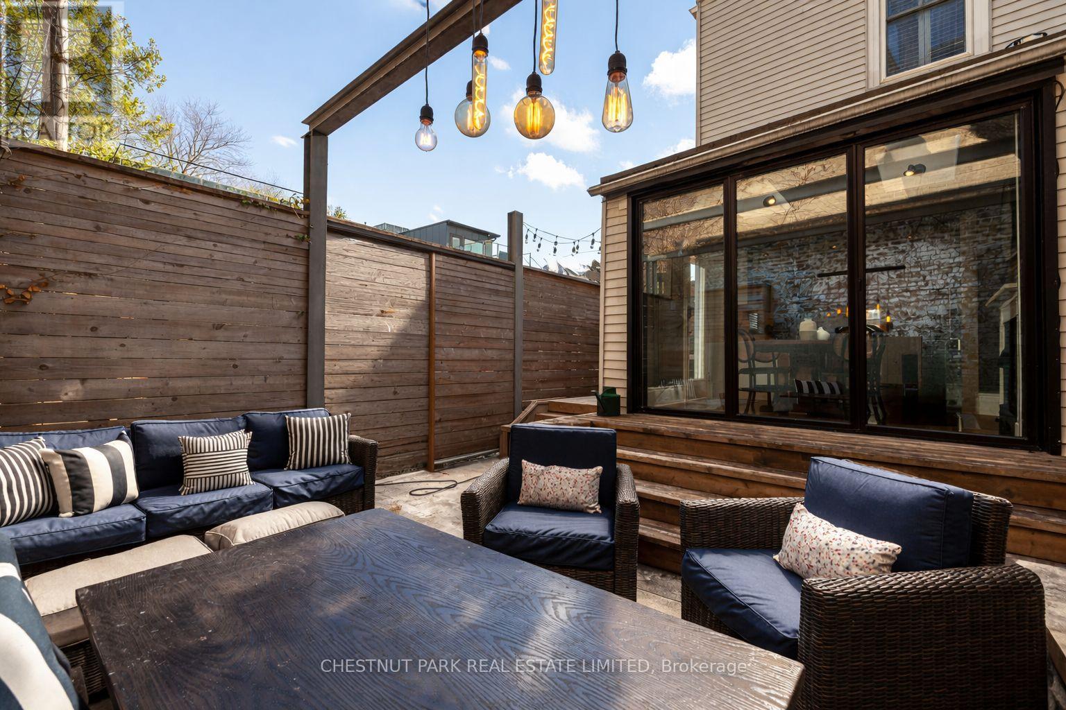 3 Tacoma Avenue, Toronto, Ontario  M4T 2B1 - Photo 15 - C12995650