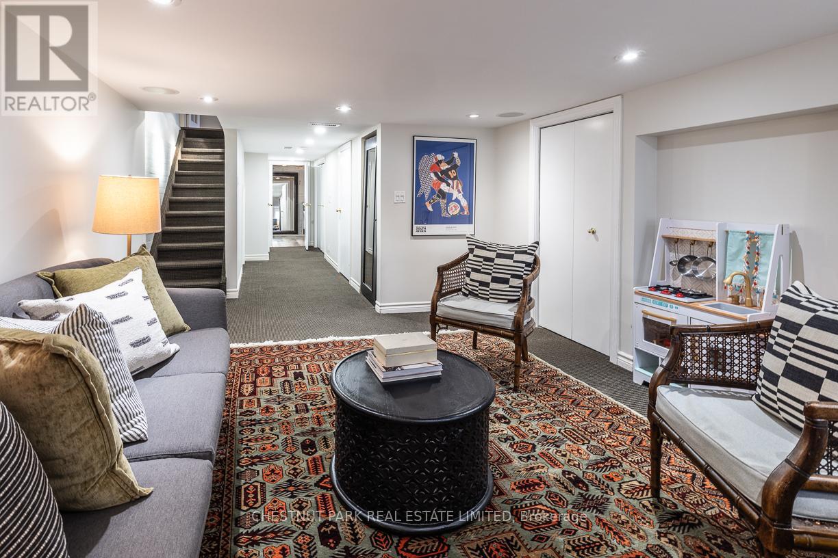 3 Tacoma Avenue, Toronto, Ontario  M4T 2B1 - Photo 28 - C12995650