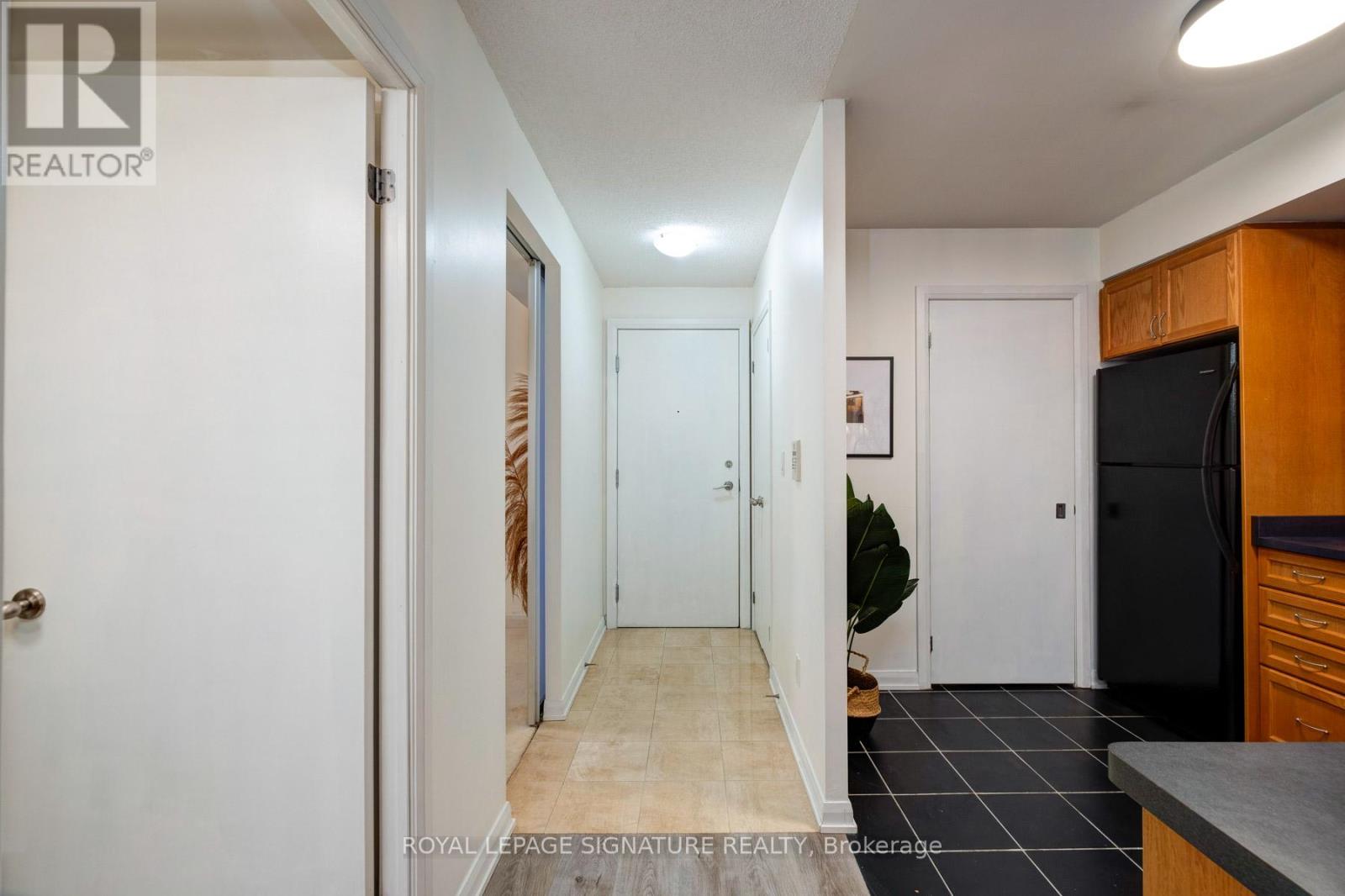 311 - 18 Beverley Street, Toronto, Ontario  M5T 3L2 - Photo 13 - C12995668