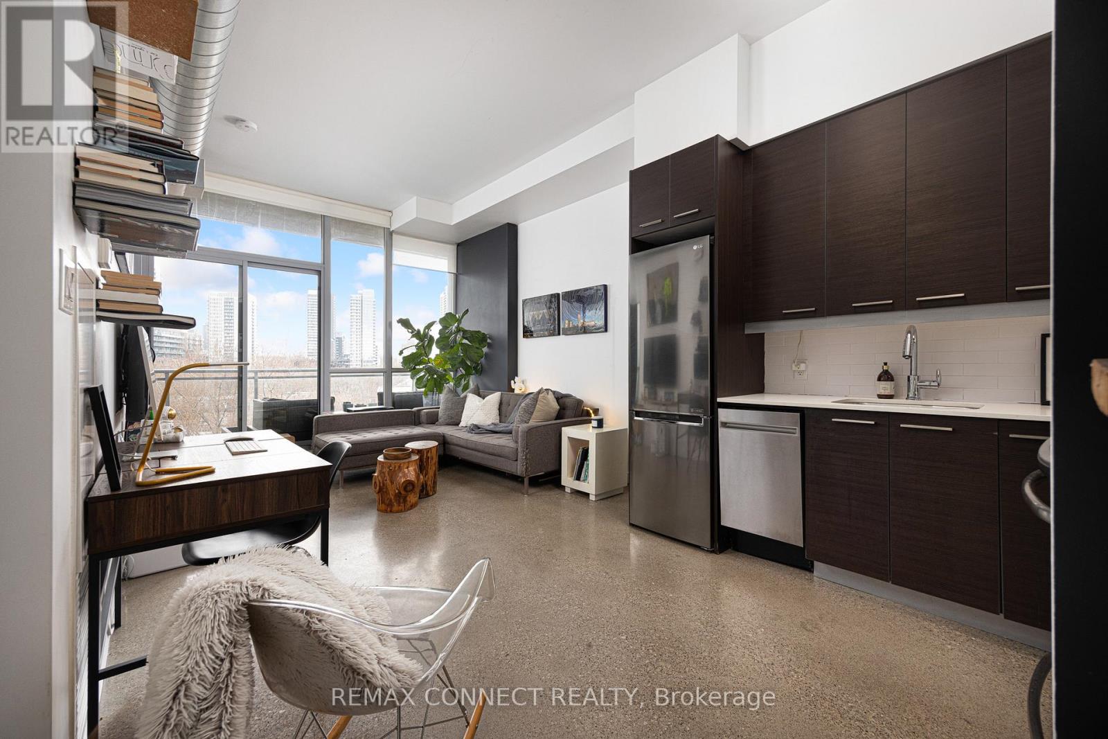 708 - 510 King Street E, Toronto, Ontario  M5A 0E5 - Photo 2 - C12995670