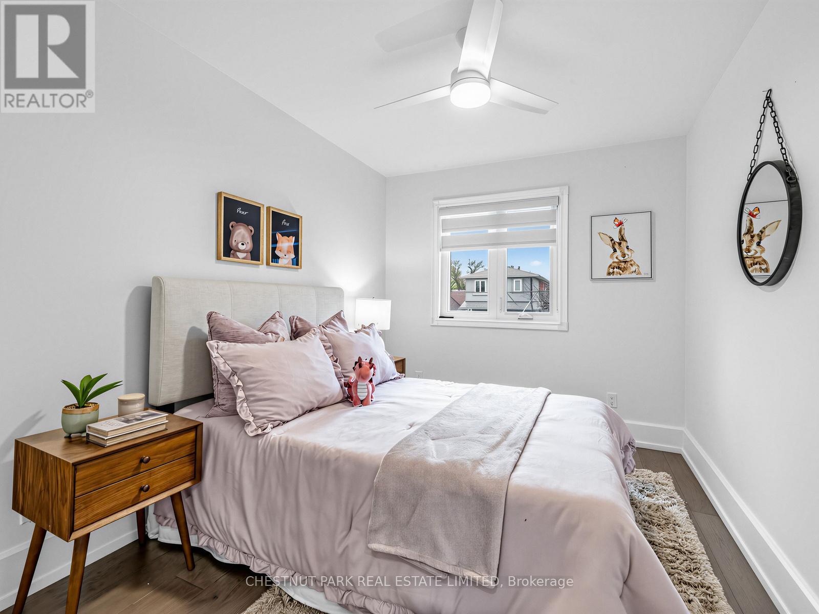 209 Robina Avenue, Toronto, Ontario  M6C 3Y9 - Photo 25 - C12995686