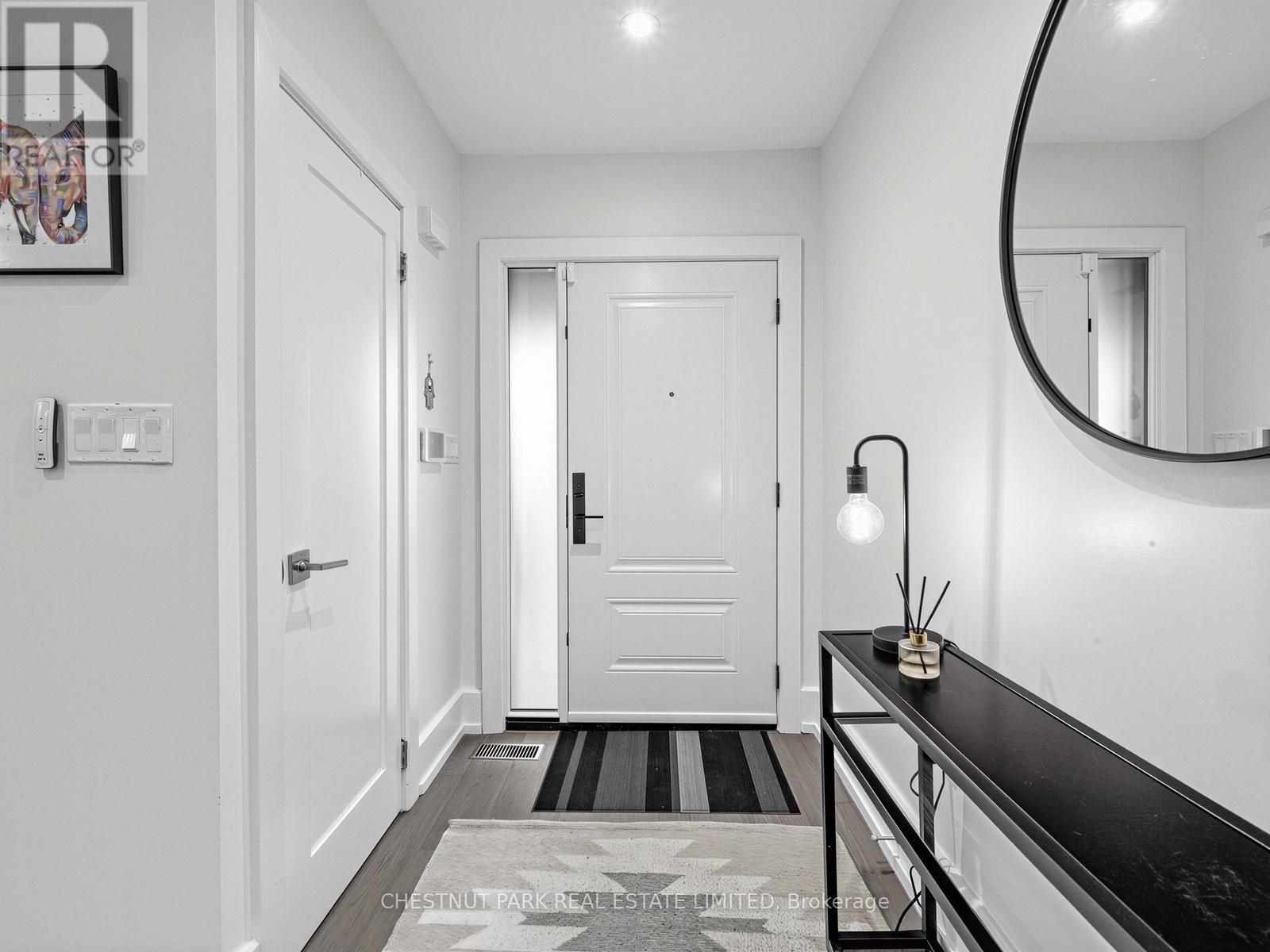 209 Robina Avenue, Toronto, Ontario  M6C 3Y9 - Photo 3 - C12995686