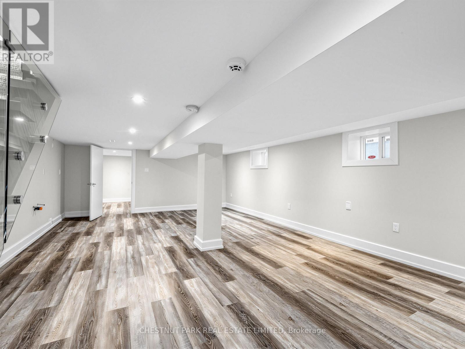 209 Robina Avenue, Toronto, Ontario  M6C 3Y9 - Photo 30 - C12995686