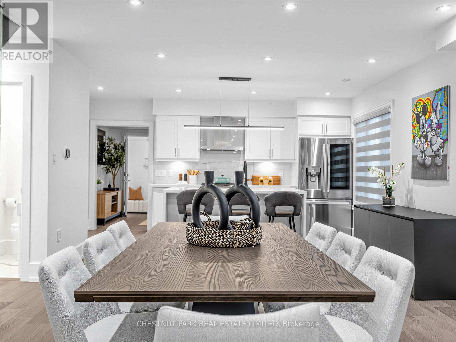 209 Robina Avenue, Toronto, Ontario  M6C 3Y9 - Photo 9 - C12995686