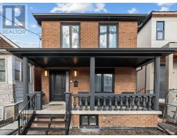 209 ROBINA AVENUE, Toronto, Ontario