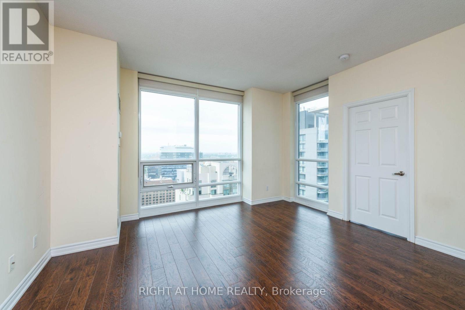 2712 - 761 Bay Street, Toronto, Ontario  M5G 2R2 - Photo 20 - C12995738