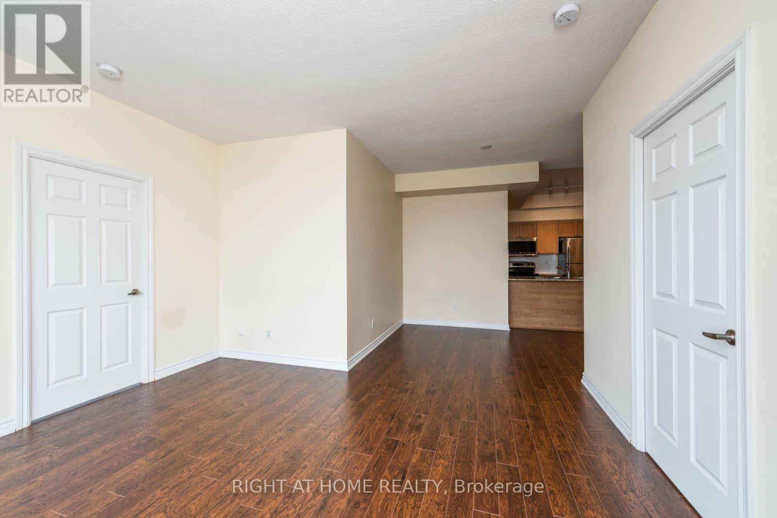 2712 - 761 Bay Street, Toronto, Ontario  M5G 2R2 - Photo 22 - C12995738