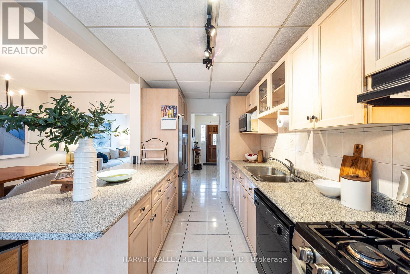 467 Hillsdale Avenue E, Toronto, Ontario  M4S 1V1 - Photo 11 - C12995766