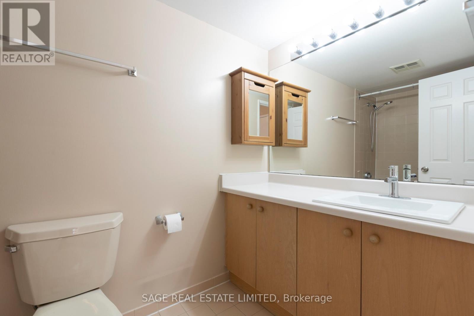 302 - 25 George Street, Toronto, Ontario M5A 4L8 - Photo 29 - C12995772