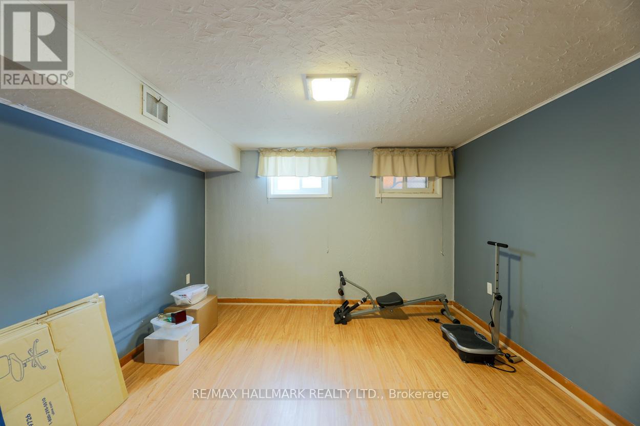 12 Trinnell Boulevard, Toronto, Ontario  M1L 1S7 - Photo 16 - E12995450