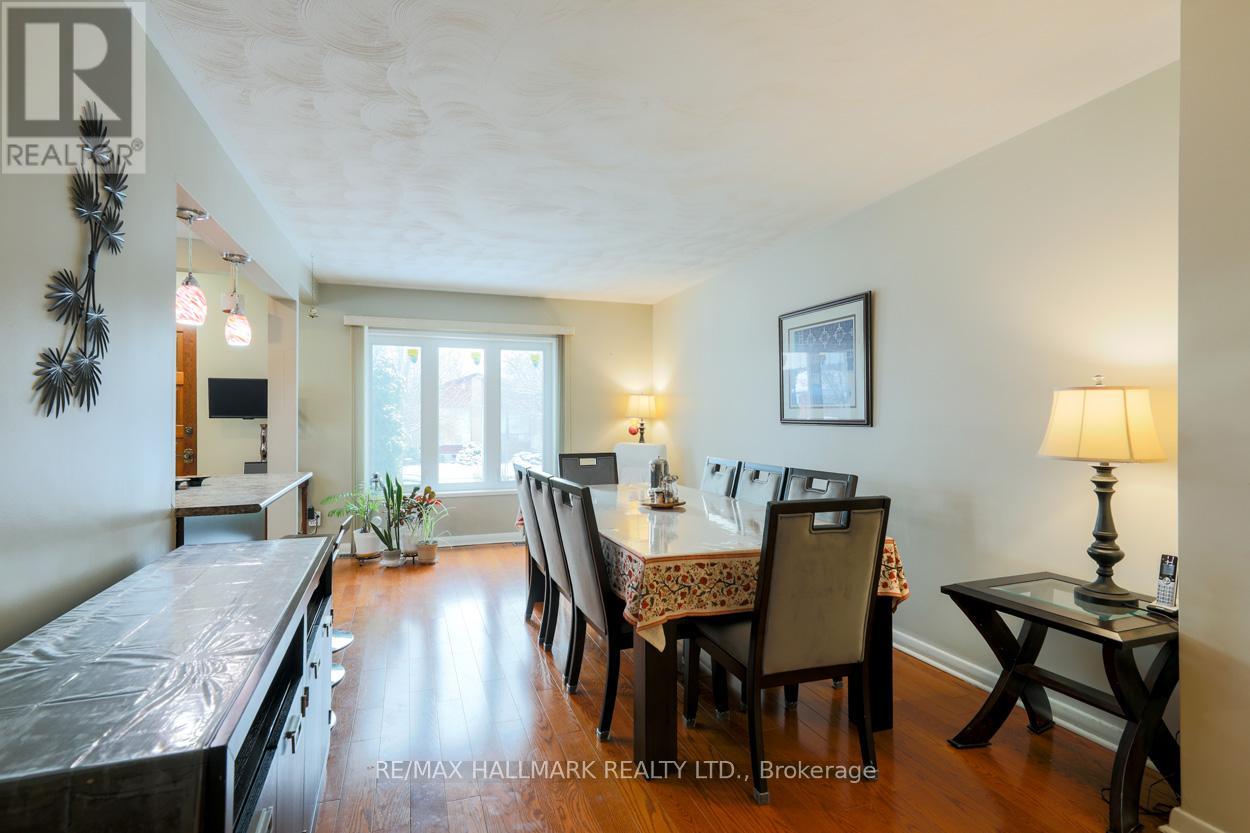 12 Trinnell Boulevard, Toronto, Ontario  M1L 1S7 - Photo 6 - E12995450